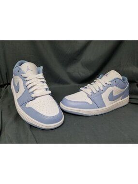 Jordan 1 Low White Aluminum Women's DC0774 142 Size 7.5 NEW NO BOX!